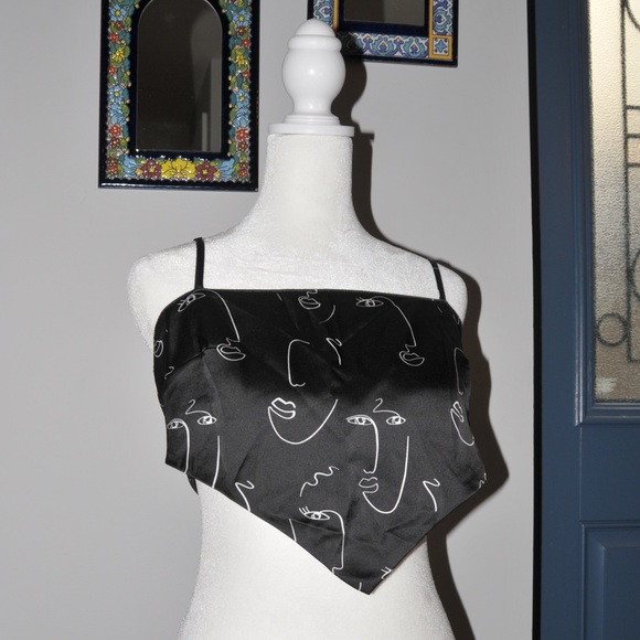 Forever 21 Silk Black and White Abstract Face Bandana Top - Picture 2 of 5